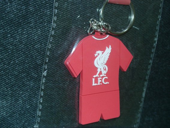 リバプール チームオフィシャル PCV Full Kit キーリング | 完売モデル
