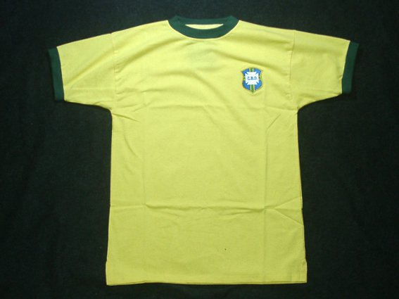 復刻　ブラジル代表　1970 ユニフォーム　L ペレ追悼 ペレ直筆サイン入りブラジル代表1970復刻版ホームユニフォーム