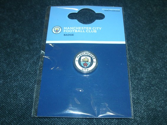 manchestercity ファンクラブ特典　水筒、ピンバッジ manchestercity ファンクラブ特典 水筒、ピンバッジ