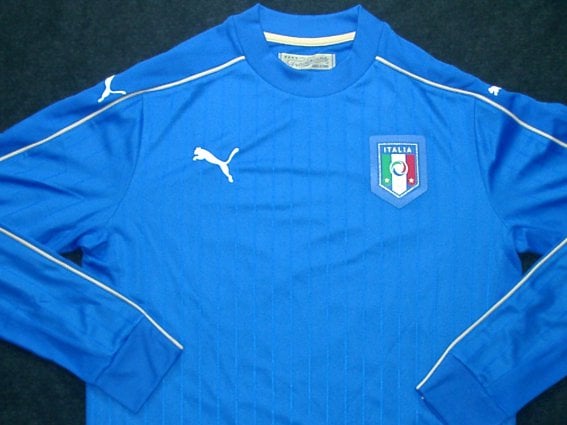 イタリア代表 16 ホーム 長袖 ユニフォーム PUMA ユーロ2016 | 完売