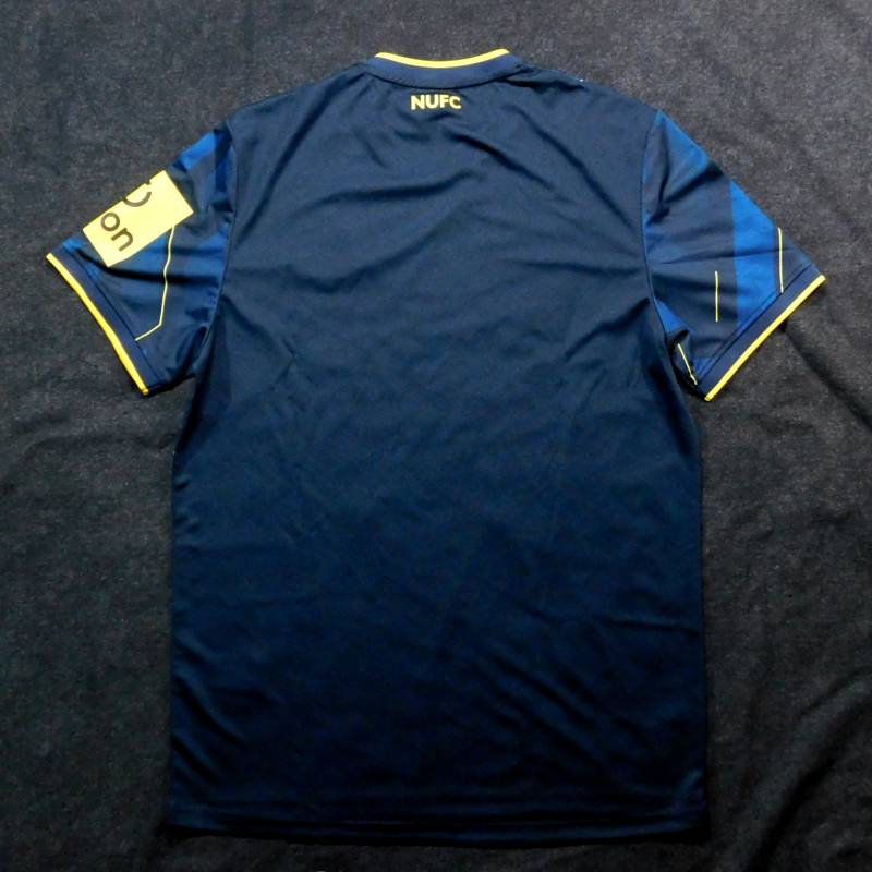 カストーレ ニューカッスル ユニフォーム 2023/24 3rd レア Lサイズ カストーレ ニューカッスル ユニフォーム 2023/24 3rd レア L