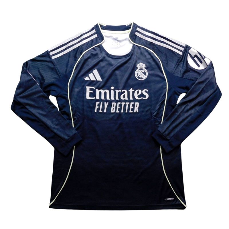 �쥢��ޥɥ꡼�ɡ�25������������Ĺµ����˥ե����ࡡADIDAS��2025��������