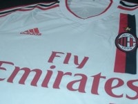 ACミラン 11　アウェイ　半袖　ユニフォーム ADIDAS ＜2011シーズン＞+カッサーノ99（オフィシャルシート）　【送料無料＆ペイパル決済手数料無料】|セリエA|完売モデル（次回入荷未定）