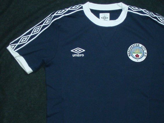 マンチェスターシティ ダイヤモンドシリーズRingerTシャツ 半袖 UMBRO