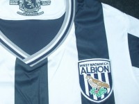 ウェストブロムウィッチアルビオン　09　ホーム　半袖　ユニフォーム　UMBRO ＜2009シーズン＞|プレミアリーグ|完売モデル（次回入荷未定）