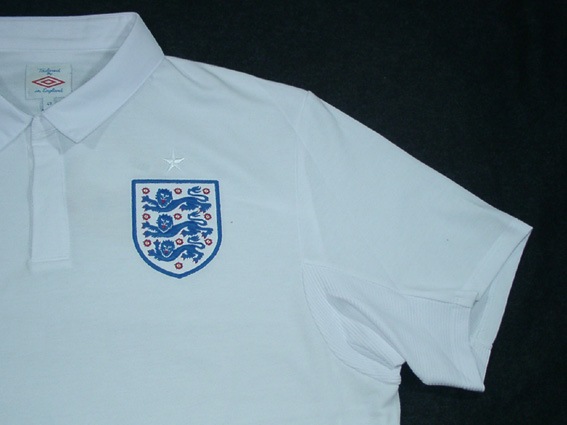 イングランド代表 09 ホーム 半袖 ユニフォーム UMBRO＜ワールドカップ