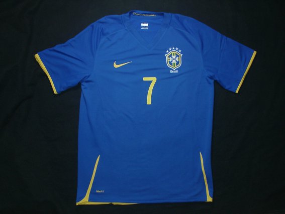 ブラジル代表 2012 #8 カカ アウェイ ユニフォーム ブラジル代表 08 アウェイ 半袖 ユニフォーム NIKE+カカ7