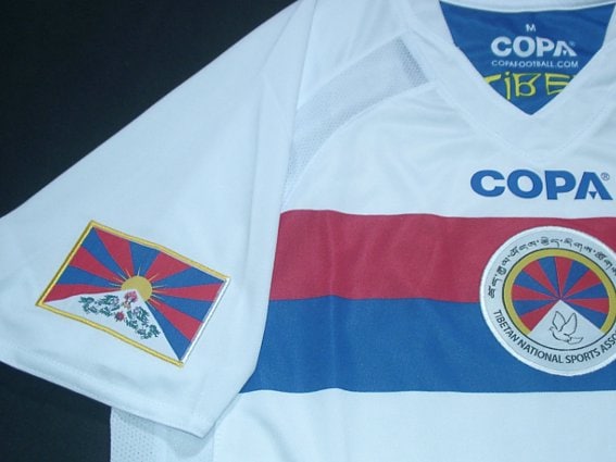 【激レア品】チベット代表ユニフォーム 激レア】サッカーチベット代表ユニフォーム - メルカリ