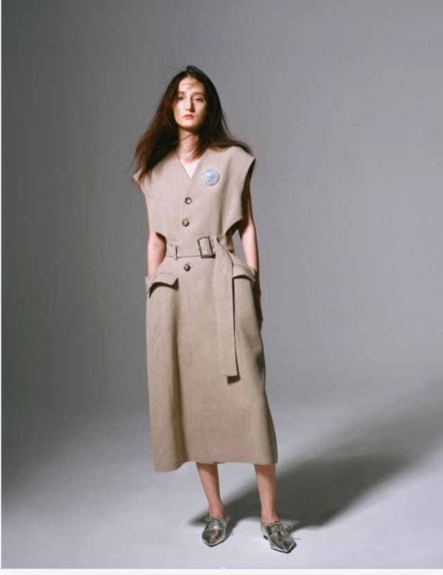 EZUMi  エズミ  2025SS  サークル カッティング ロングジレ　BEIGE  YESS25JK05  