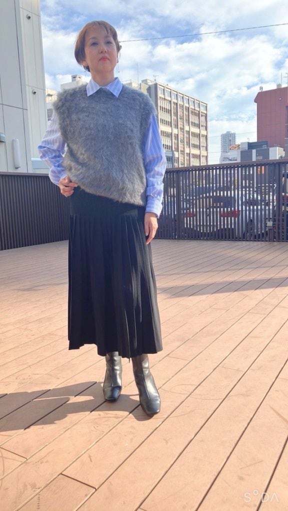 AKANE UTSUNOMIYA アカネ ウツノミヤ ニット編みプリーツスカート  WAO-FK02-1001 BLACK 