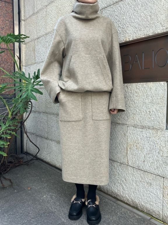 BEATINGHEART　ブークレ―ジャージ タイトスカート   BT209L2   BLUE (B1) / BEIGE（M1）    ビーティングハート