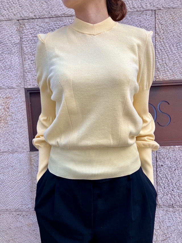 AKANE UTSUNOMIYA アカネ ウツノミヤ  パフスリーブ 袖切替 天竺編み ニット プルオーバー　 AKES-010　YELLOW / GRAY / BLACK