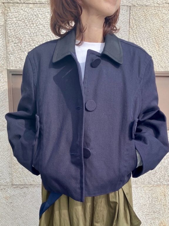 N°21　クルミボタン 両脇 ベルト付き デニムジャケット　26S-O011-0212　 NAVY (6128)   ヌメロヴェントゥーノ