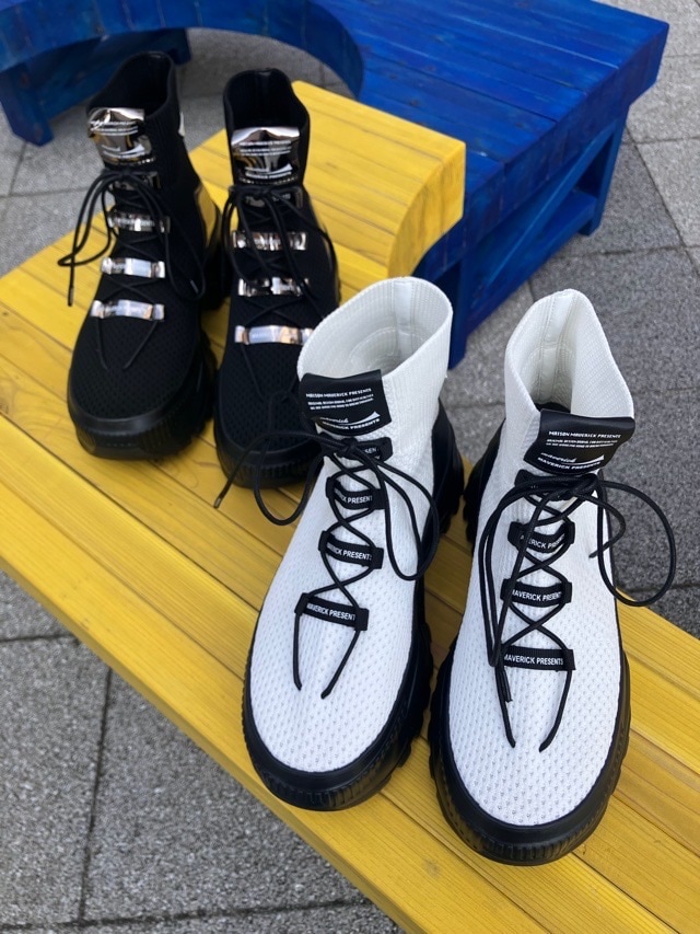 MAISON MAVERICK PRESENTS　 チャンキーソール ニット 編み上げ ハイカット スニーカー  MS2475　BLACK / WHITE 　メゾン マヴェリック プレゼンツ