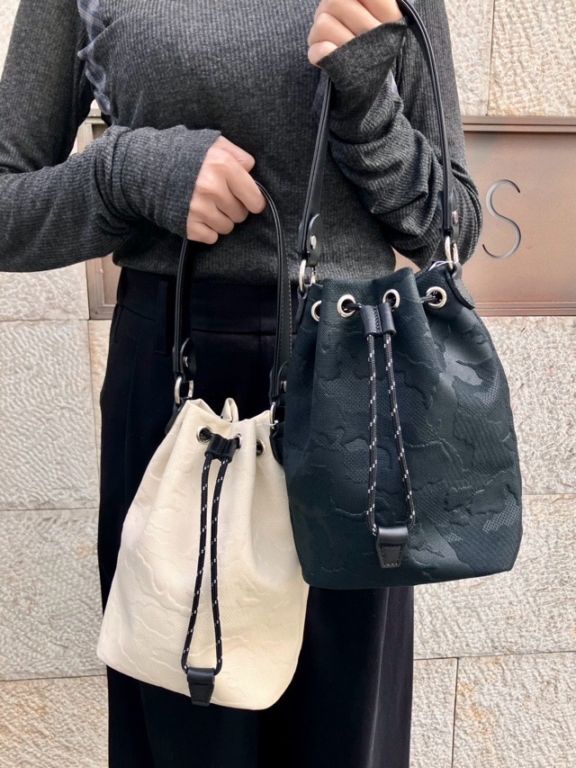 GENTILBANDIT（LABEL NOIR)　キャンバス 巾着 バッグ　NO25-BLK   BLACK / OFF WHITE 　ジャンティーバンティ