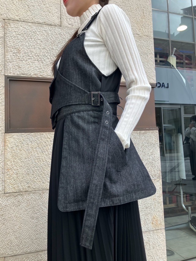 AULA AILA デニムコンビネーション ジャンパ―スカート 1251-03020 インディゴ（95）/ブラック（19）アウラアイラ