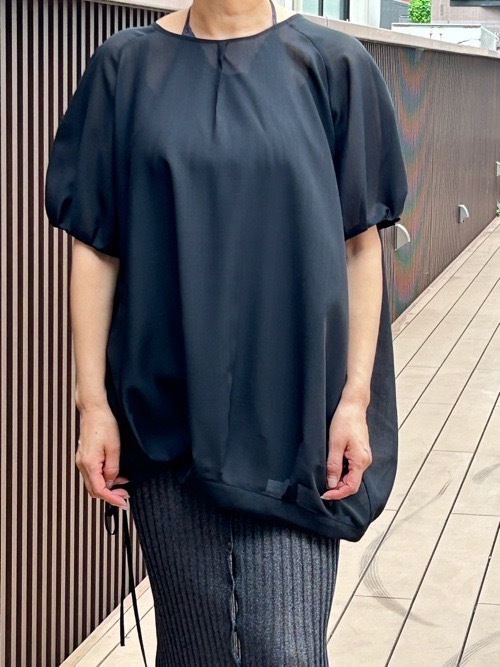 AKANEUTSNOMIYA バルーン シルエット ブラウス WAHITE/BLACK SAN-FT25-2004 アカネウツノミヤ