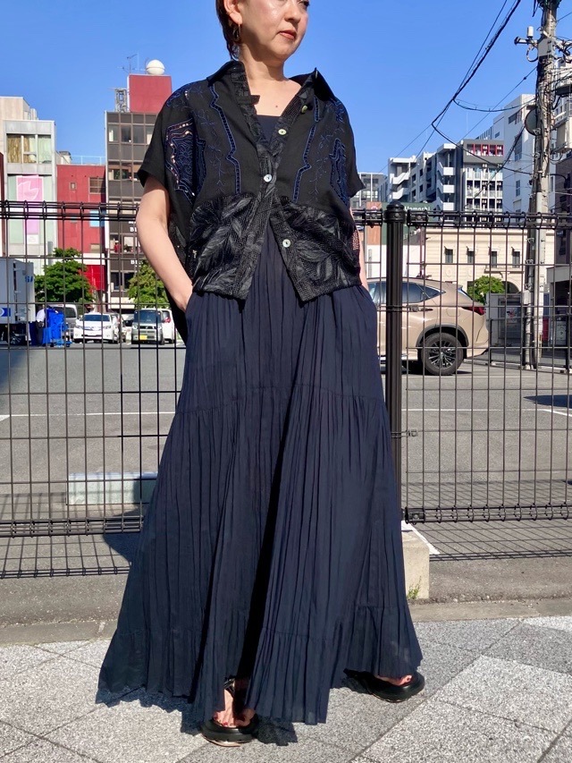 AKANEUTSUNOMIYA　アカネウツノミヤ　SAP－FOP36－2009  リンクルプリーツ加工　サンドレス
