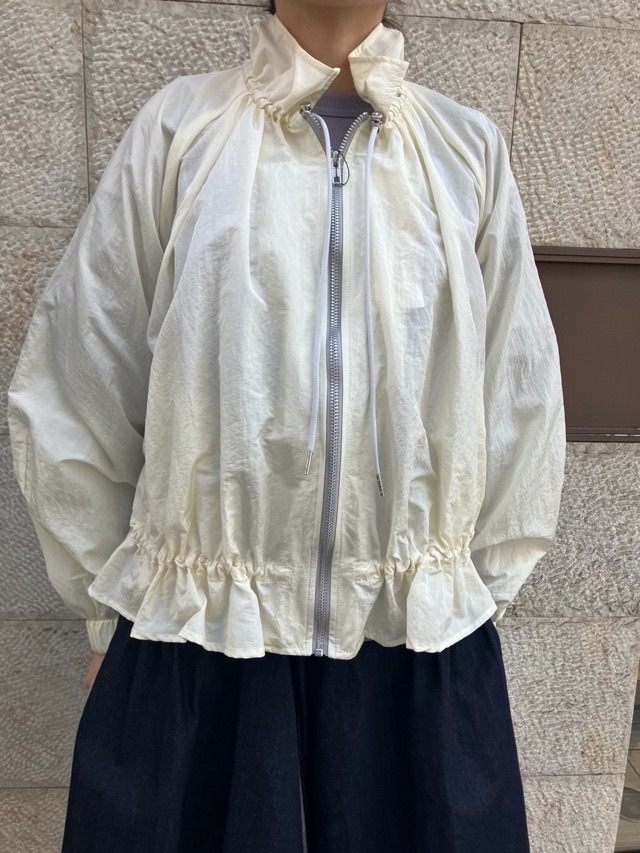 MARECHAL TELLE　背２重 タフタ ブルゾン　ZMT251BZ005　BLACK（009） /LIGHT BEIGE（031）/IVORY（003）/MUSCAT（324）　マルシャルテル