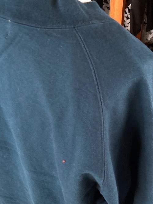 ONE-SIDE KIMONO SLEEVE V-NECK SWEAT SHIRT BOTTLE GREEN RM231-010