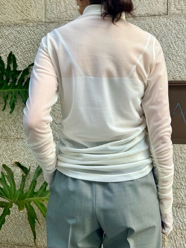 EZUMi エズミ 2025FW シアートップス IVORY/BLACK YEAW25CS04