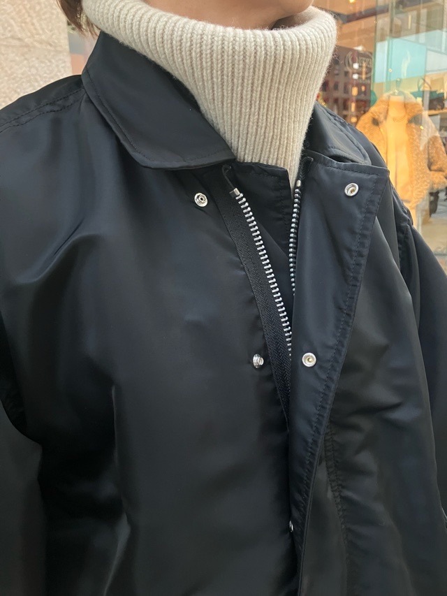 near.nippn ニア―ニッポン　 713-2526　ナイロンロングコート　ブラック