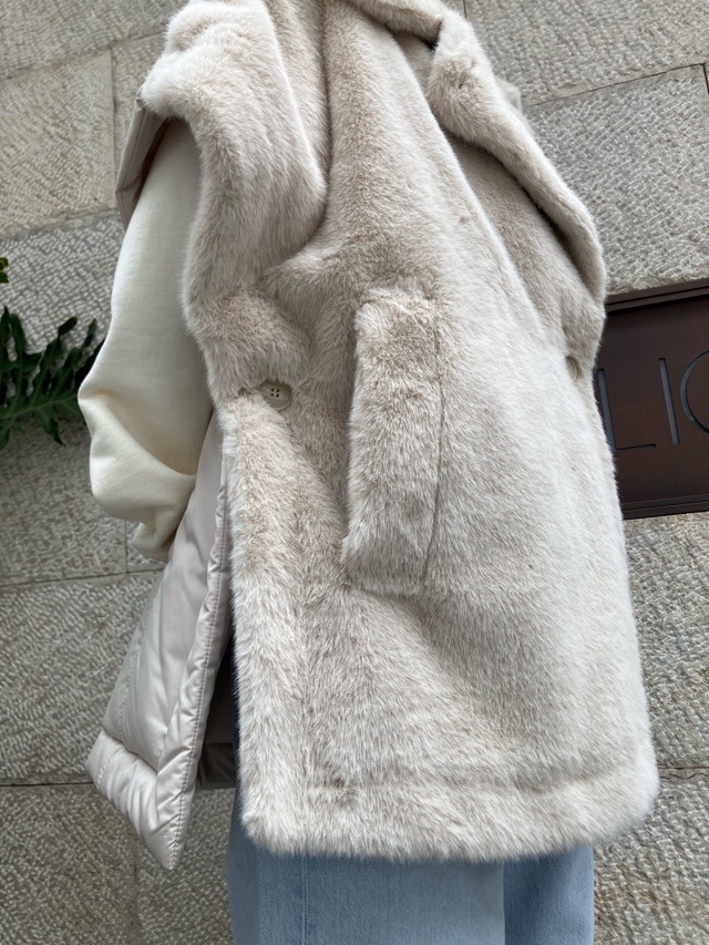 MARECHAL TERRE フェイクファースリ-ブレスアウター ZMT254VT313 (119)BLACK/(031)LIGHT BEIGE/(037)BROWNマルシャルテル