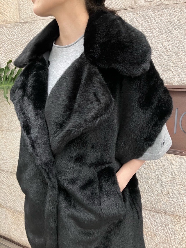 MARECHAL TERRE フェイクファースリ-ブレスアウター ZMT254VT313 (119)BLACK/(031)LIGHT BEIGE/(037)BROWNマルシャルテル