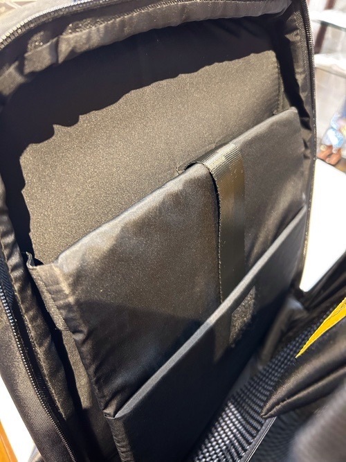 MSGM×CRASH BAGGAGE アイコニック バックパック BLACK 3640X4 | すべて
