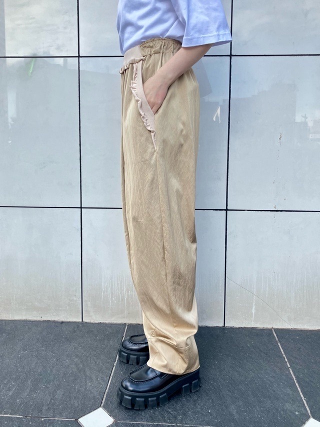 Harikae　フリル付き サテン バレル パンツ   BLACK / BEIGE  H0465　ハリカエ