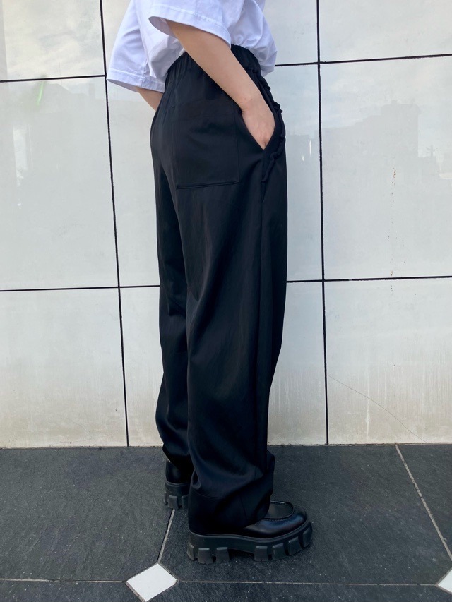 Harikae　フリル付き サテン バレル パンツ   BLACK / BEIGE  H0465　ハリカエ