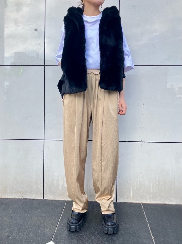 Harikae　フリル付き サテン バレル パンツ   BLACK / BEIGE  H0465　ハリカエ