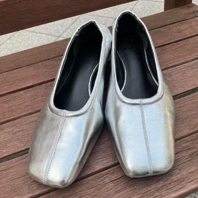 ALM. 牛革ローヒールパンプス AL119 BLACK /SILVER アルム