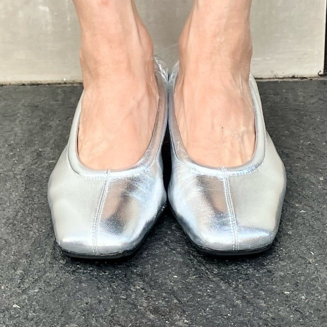 ALM. 牛革ローヒールパンプス AL119 BLACK /SILVER アルム