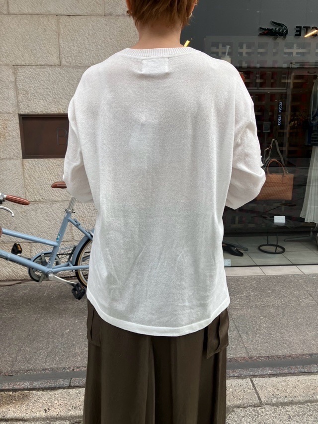EZUMi  エズミ  2026SS スカ－フ付き 機能ニット ロングTシャツ　WHITE / GRAY　 YESS26KT01   