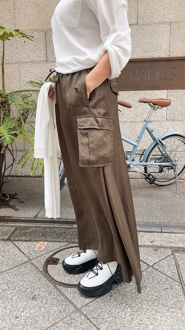 EZUMi  エズミ  2026SS スカ－フ付き 機能ニット ロングTシャツ　WHITE / GRAY　 YESS26KT01   