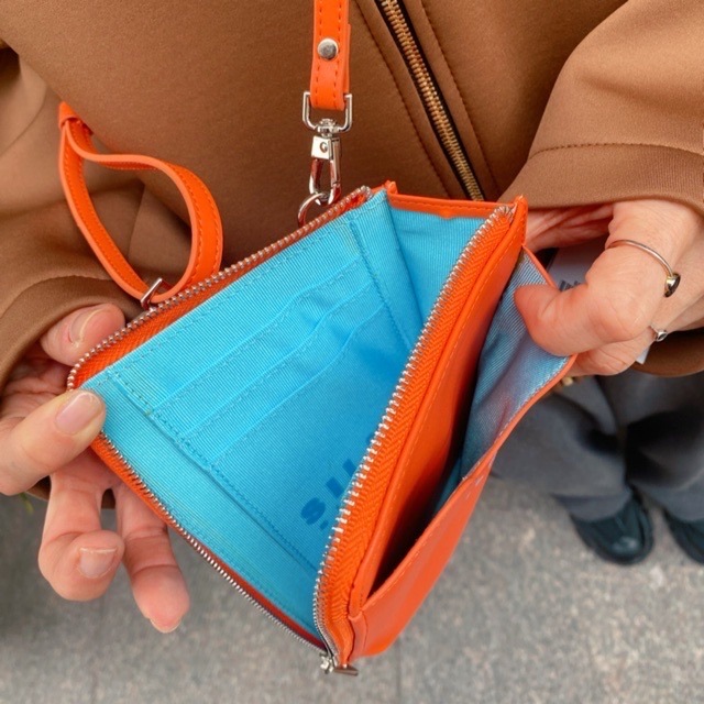SILNA　SMALL BAG　携帯ケース　SZ1502-2　ORANGE/GOLD　シルナ