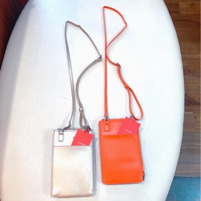 SILNA　SMALL BAG　携帯ケース　SZ1502-2　ORANGE/GOLD　シルナ