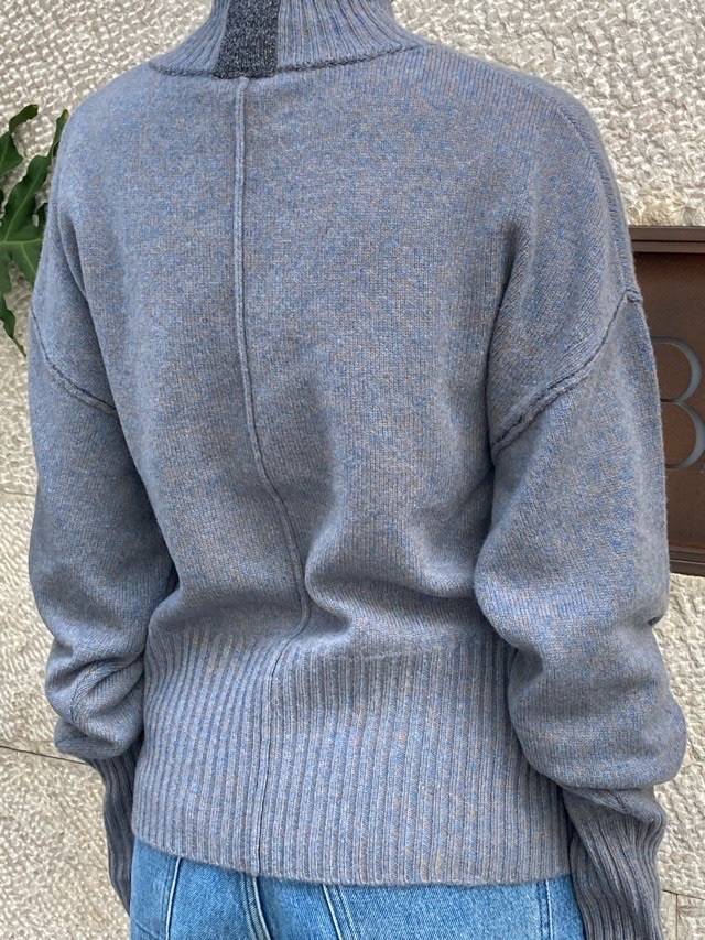 AKANE UTSUNOMIYA アカネ ウツノミヤ  フロントラインハイネック  AKES－006 PURPLE/BLUE/CHARCOAL GRAY 