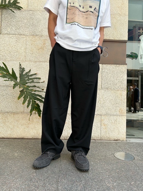 White Mountaineering ホワイトマウンテニアリング トロピカル ツータックパンツ BLACK WM2471401