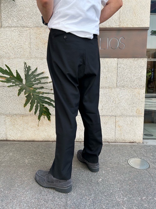 White Mountaineering ホワイトマウンテニアリング トロピカル ツータックパンツ BLACK WM2471401