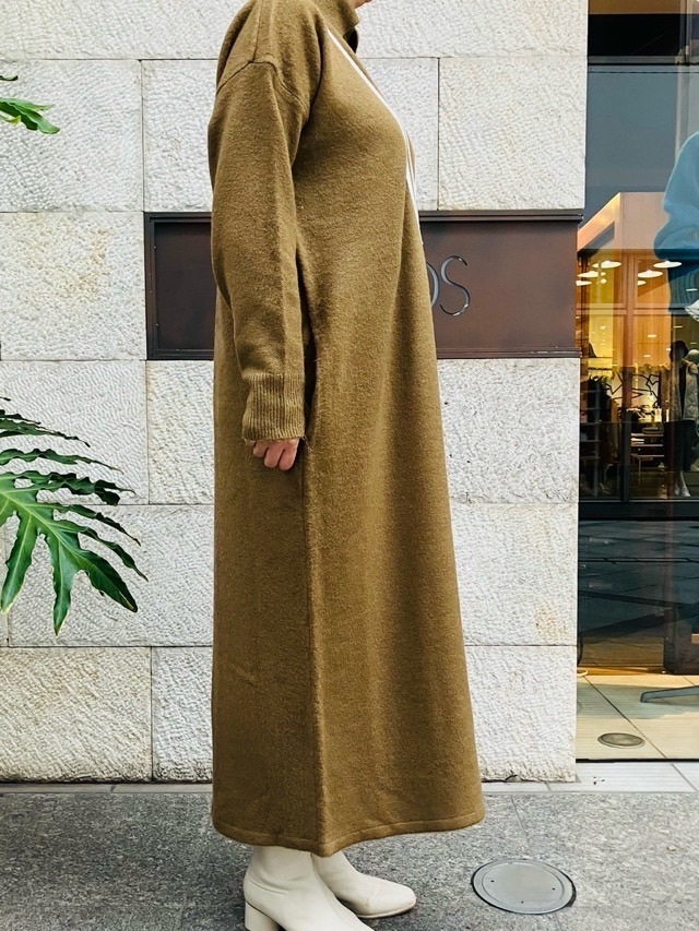 MAISON MAVERICK PRESENTS　 カレッジニットワンピース　MM5085　BEIGE/BLACK  メゾン マヴェリック プレゼンツ