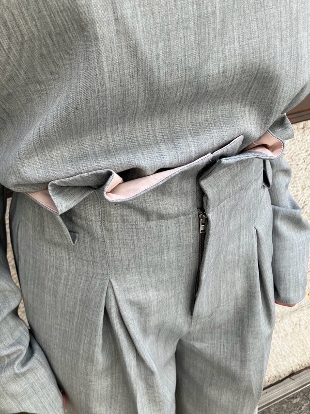 HARIKAE ハリカエ ハイウエストタックパンツ　BLACK/GRAY　H0428　