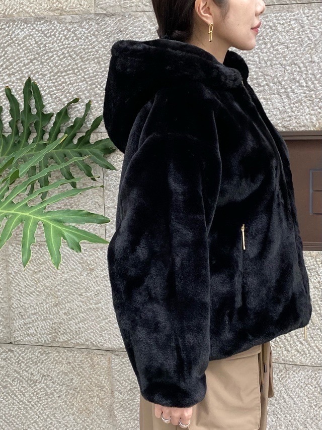 TATRAS　タトラス　エコファー フード付き ブルゾン  YUMOLA   LIGHT GRAY (08) / BLACK (01)　LJXA0039033588