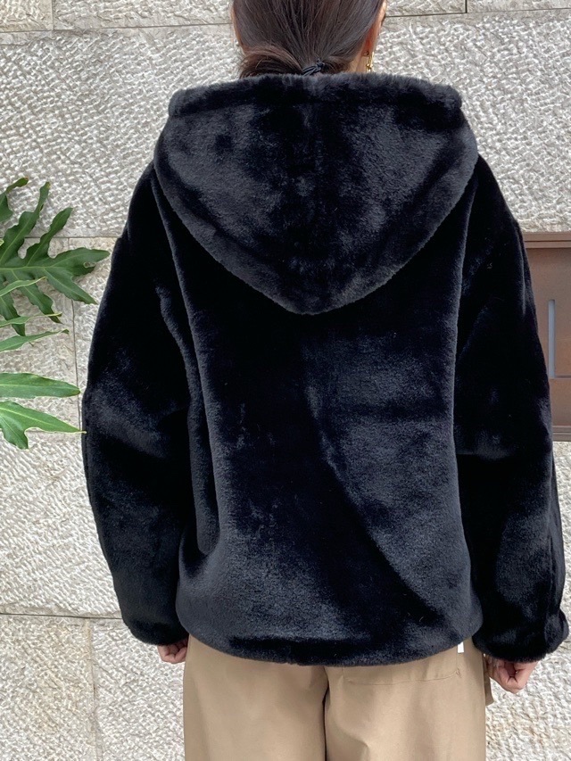 TATRAS　タトラス　エコファー フード付き ブルゾン  YUMOLA   LIGHT GRAY (08) / BLACK (01)　LJXA0039033588