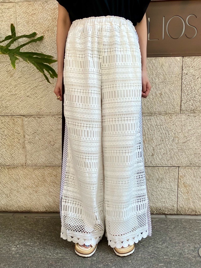 AULA AILA 　レ－スストライプサイドラインパンツ   WHITE(01) / BLACK(19)　1252-06029　アウラアイラ