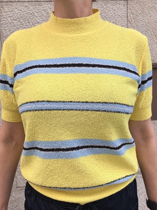 N°21　ヌメロヴェントゥーノ  パイル地 ボーダ－ 半袖ニット　26S-A014-7611  YELLOW/NAVY   