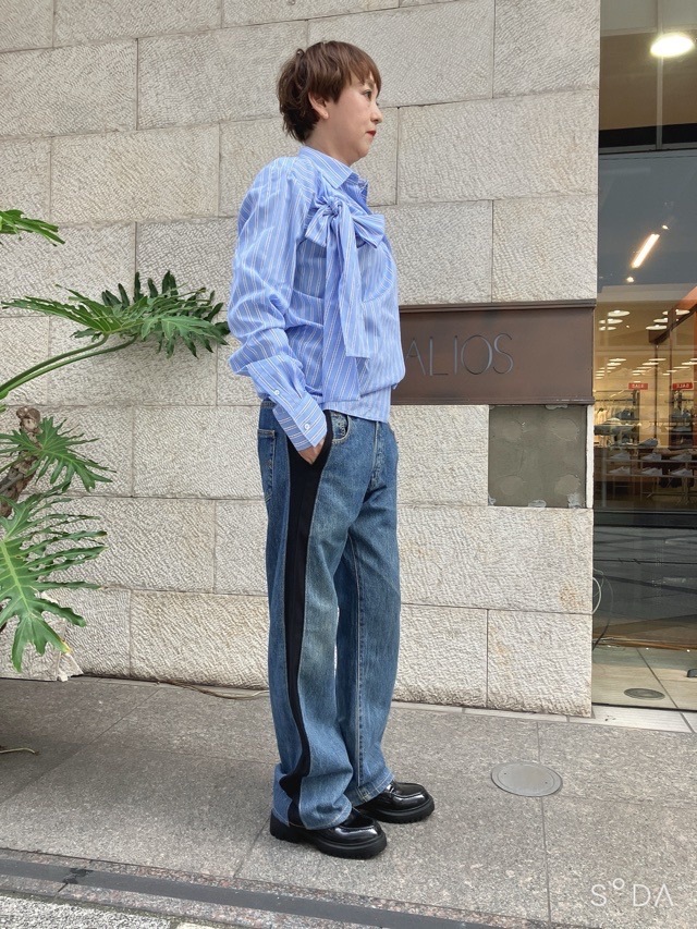 Ezumi エズミ リメイクデニムテーラ-ドパンツ YEAW25PA02 BLACK×INDIGO