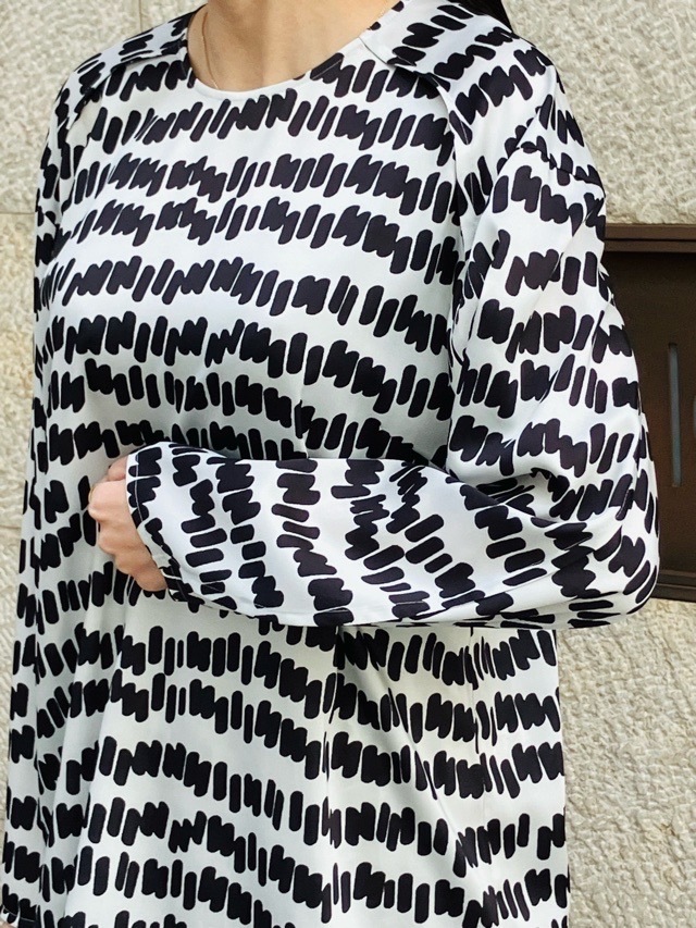 BEATING HEART　モノトーンプリントブラウス　BB005Ll　 ビーティングハート 　WHITE×BLACK柄