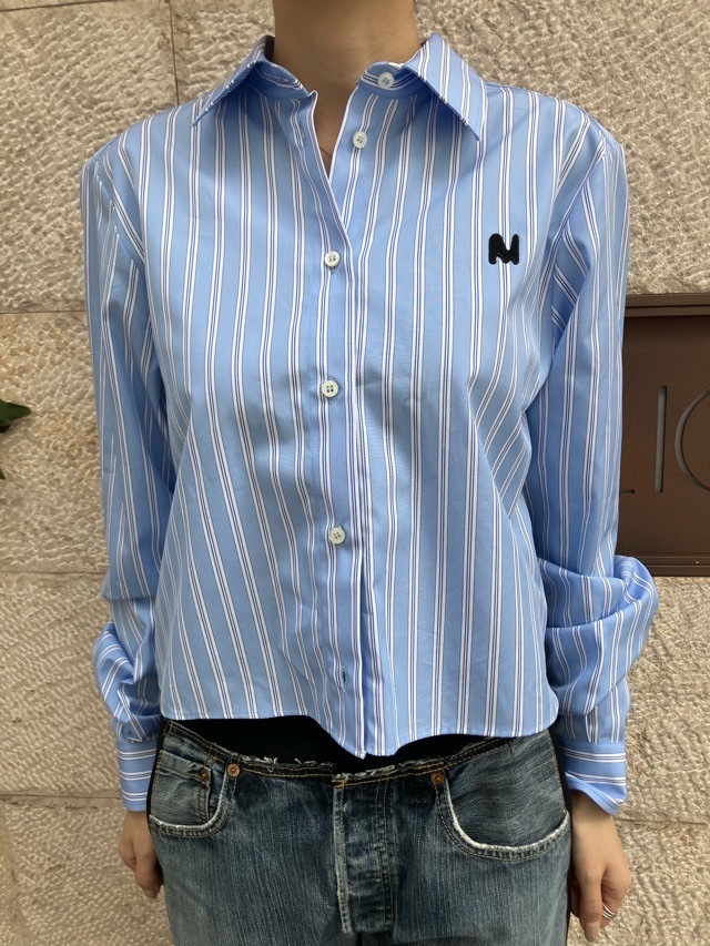 MSGM 胸ロゴ ショート丈 シャツ ブラウス 3941MDE19 WHITE (01) / BLUE STRIPE (82) エムエスジーエム